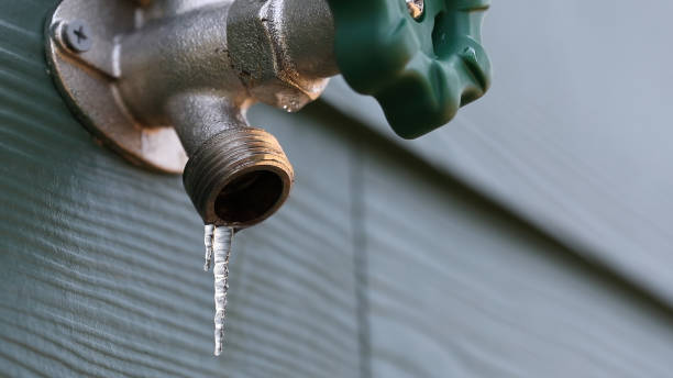 Best Emergency Plumber  in Cumberland Head, NY